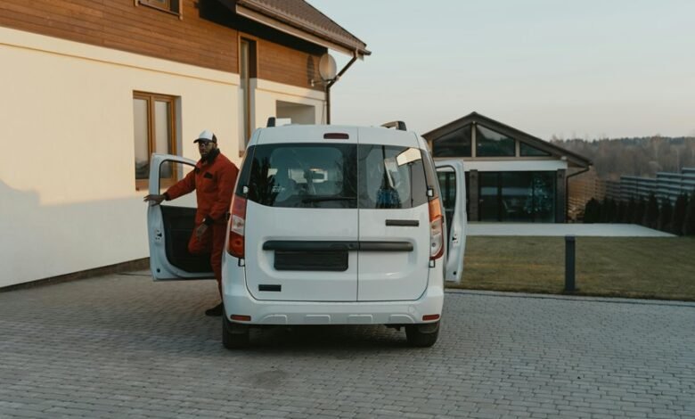 delhivery ltl shipping services